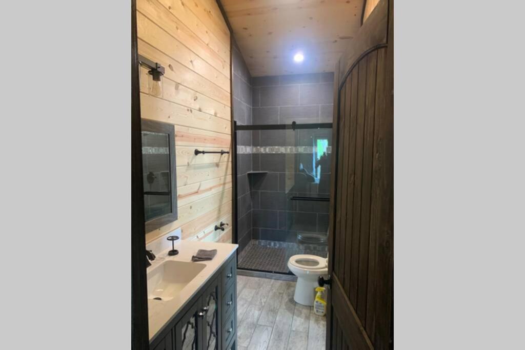 Chalet Village- Amazing Mountain Views - Piney Butt Place Gatlinburg Bagian luar foto