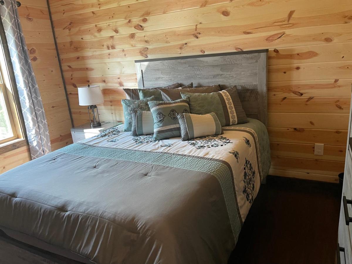 Chalet Village- Amazing Mountain Views - Piney Butt Place Gatlinburg Bagian luar foto