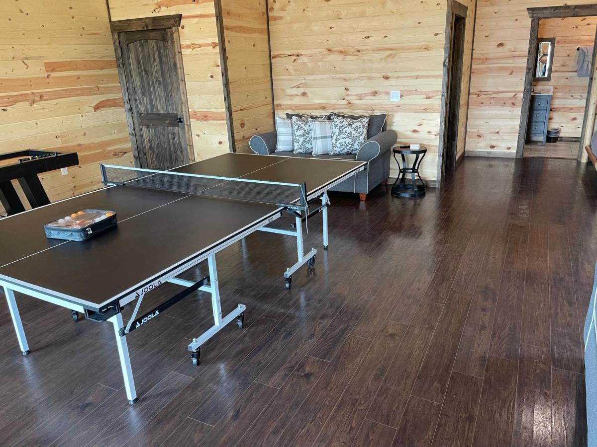 Chalet Village- Amazing Mountain Views - Piney Butt Place Gatlinburg Bagian luar foto
