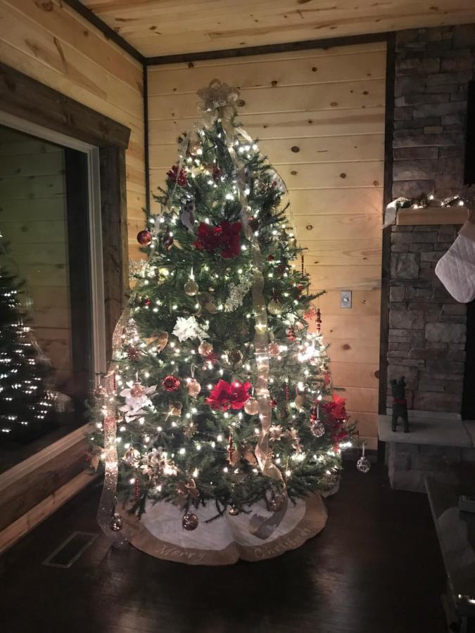 Chalet Village- Amazing Mountain Views - Piney Butt Place Gatlinburg Bagian luar foto
